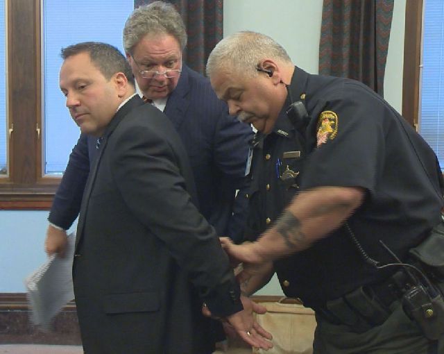 Former Mahoning County Auditor sentenced to halfway house