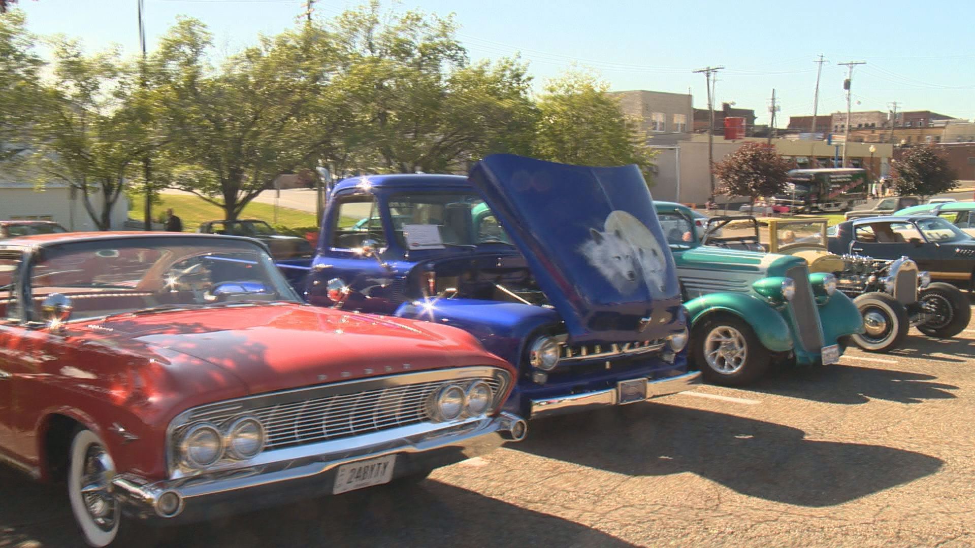 Classic cars arrive for Salem Super Cruise News weather