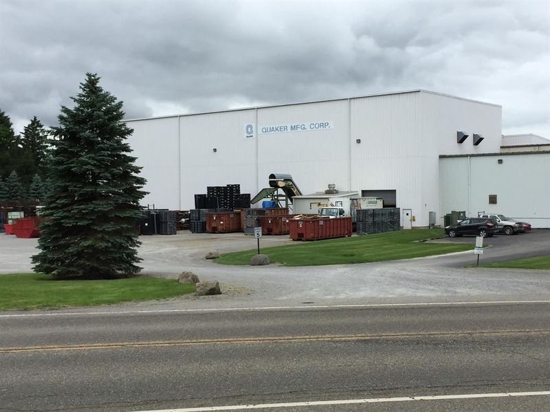 Salem's Quaker Mfg. sued by bank for breach of contract News