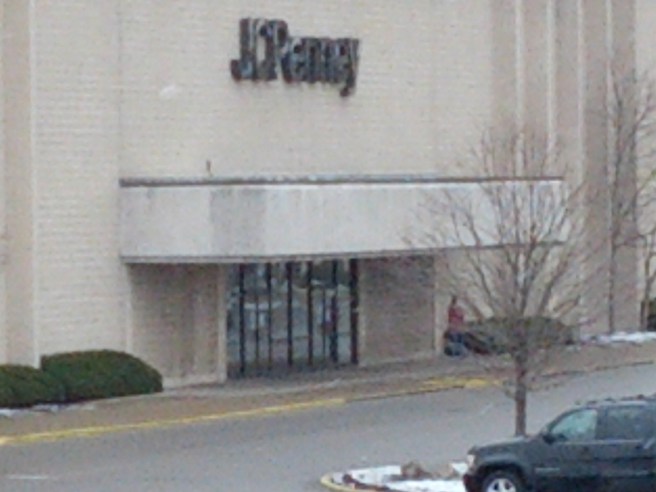 BOARDMAN, Ohio - JC Penney in the Southern Park Mall is reopened ...