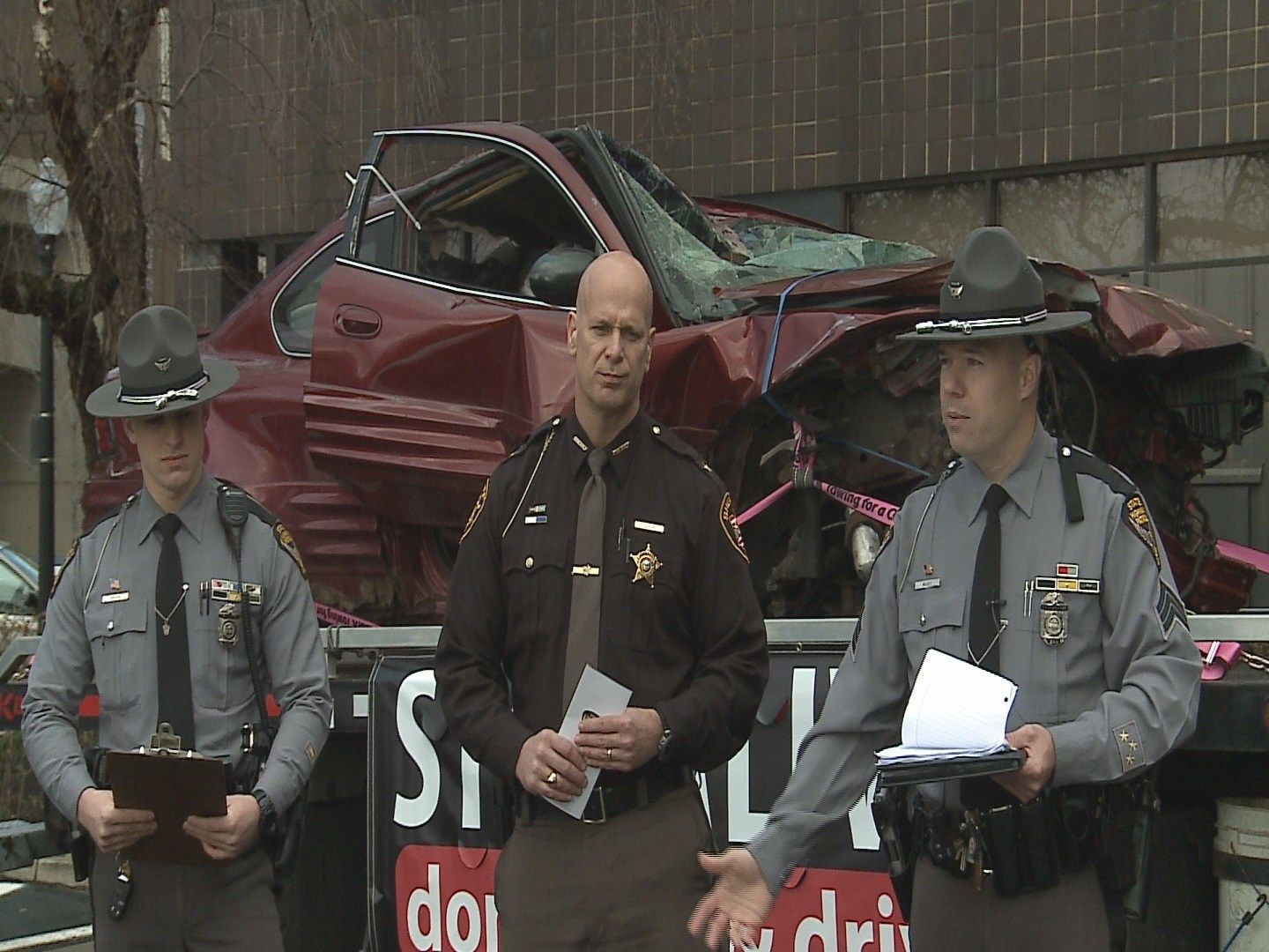 Mahoning Co. Sheriff and OSHP warn of distracted driving dangers