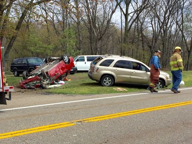 Columbiana County crash injures elderly driver - WFMJ.com