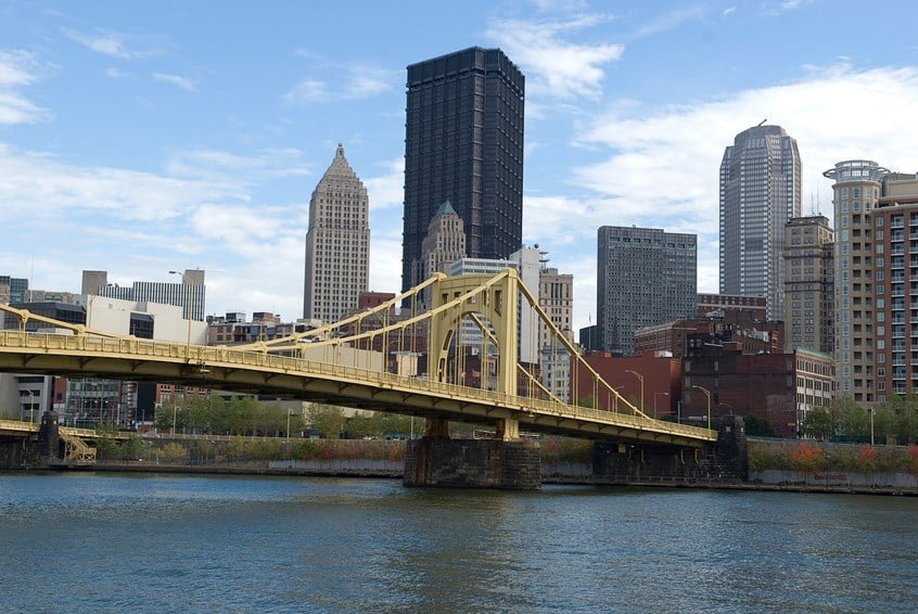 Liberty Bridge in Pittsburgh reopens with restrictions - WFMJ.com