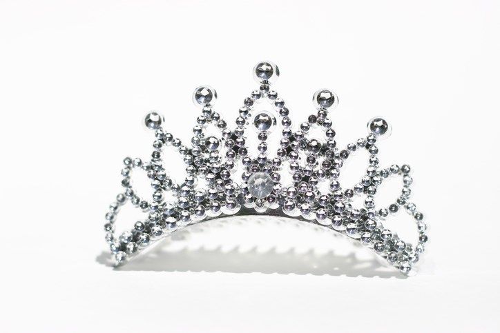 Junior Civic League of Youngstown hosts 66th annual 'Cinderella Ball'