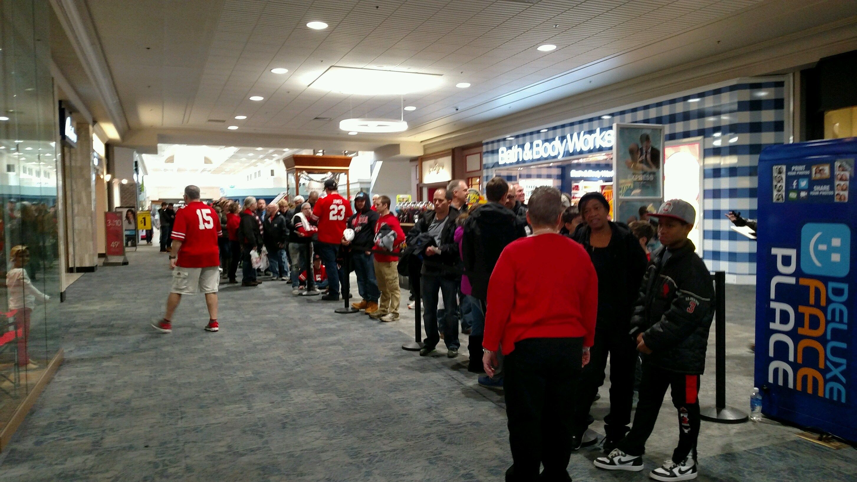 OSU QB Barrett signs autographs at Eastwood Mall in Niles