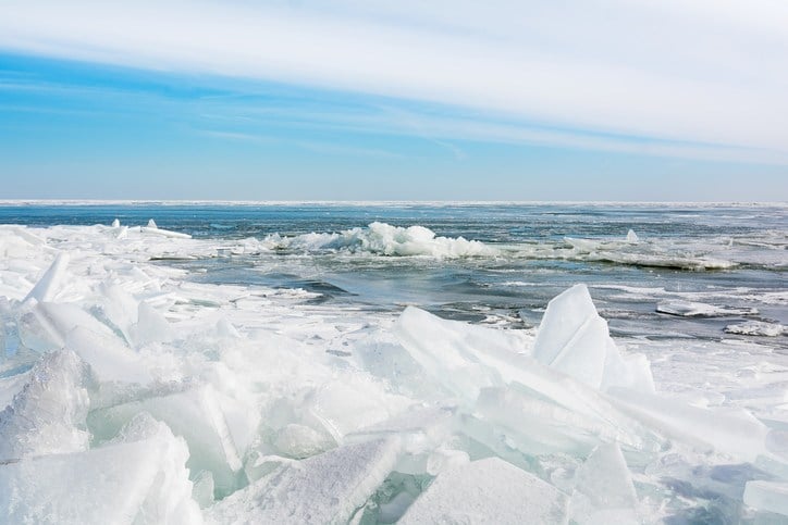 Trio Rescued On Frozen Lake Erie After Atv Falls Through Ice Wfmj Com