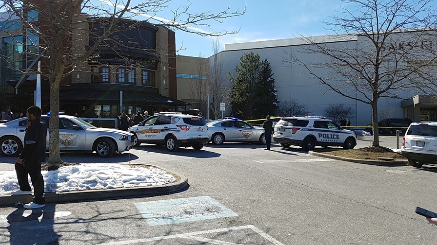 Shooting prompts lockdown at Beachwood Mall