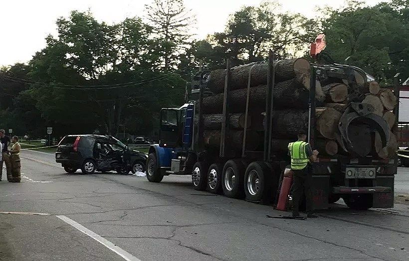 Troopers identify woman killed in Trumbull County crash