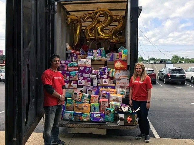 Youngstown law firm donates 7,200 diapers to families in need