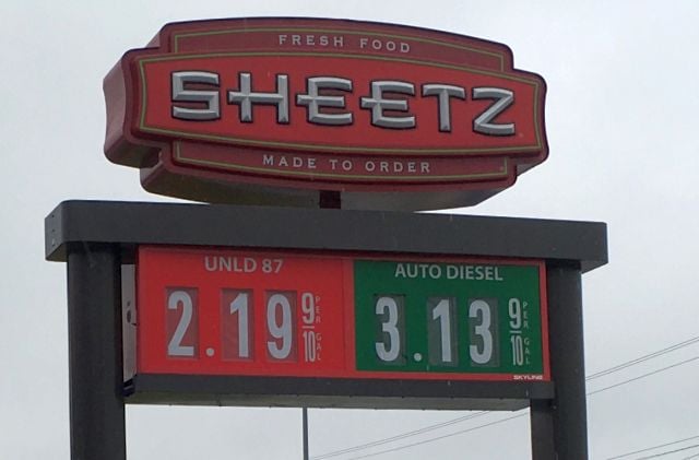 Gasoline Available For As Low As 2 09 In The Valley Wfmj Com
