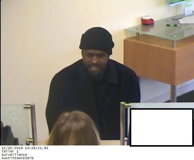 Austintown police release photos of Huntington Bank robber