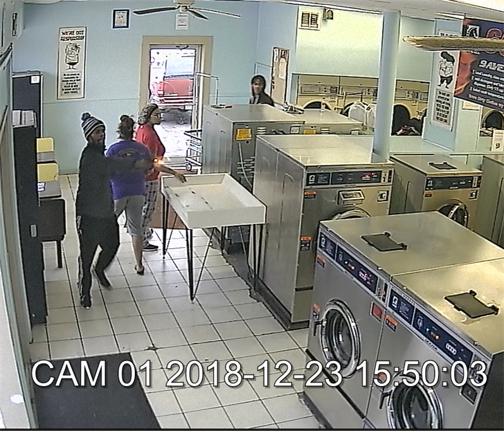 Warren police release pictures of laundromat shooting suspect