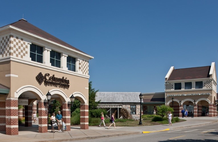Grove City Premium Outlets offering military, veteran discounts 