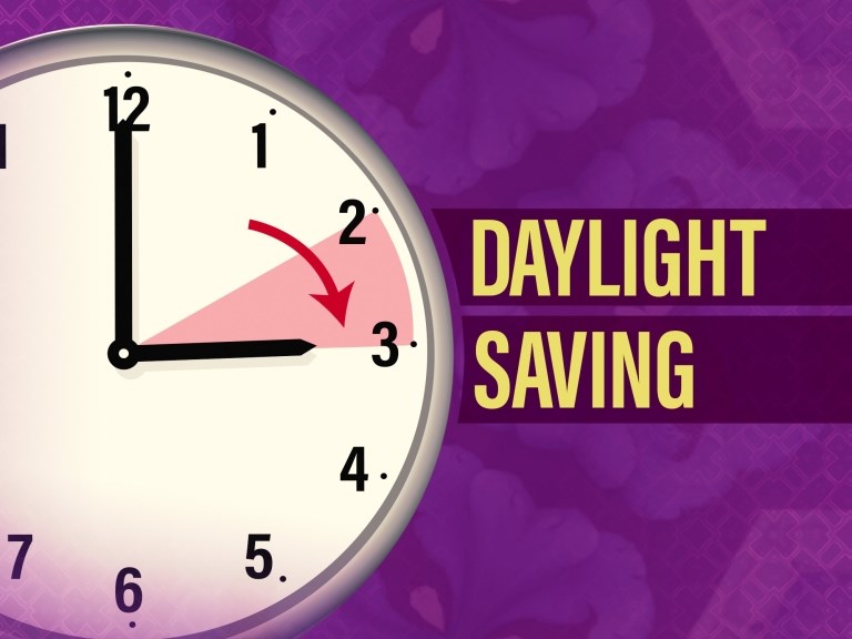 US senators reintroduce bill to make daylight saving time permanent