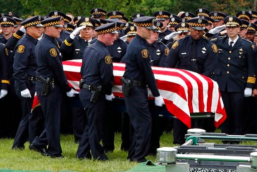 Scores Attend Funeral Service For Slain Off-duty Officer - WFMJ.com