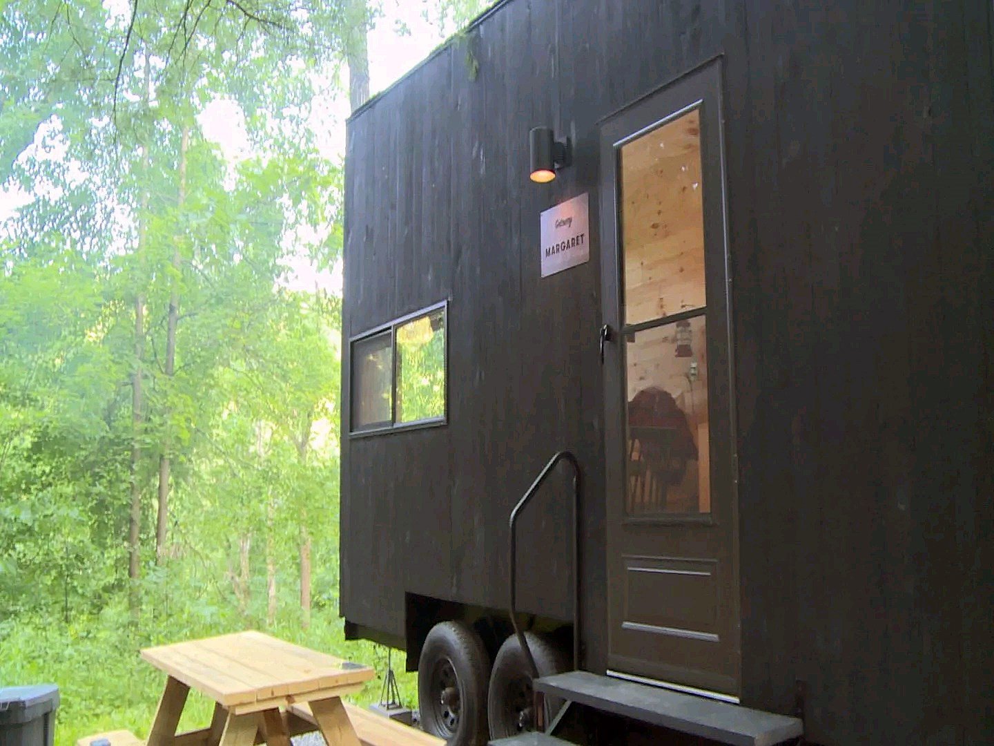 Unplug And Unwind Tiny Cabins Offer A Getaway Outside Of Lisb