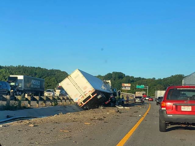 I-80 tractor trailer crash sends driver to the hospital - WFMJ.com News ...