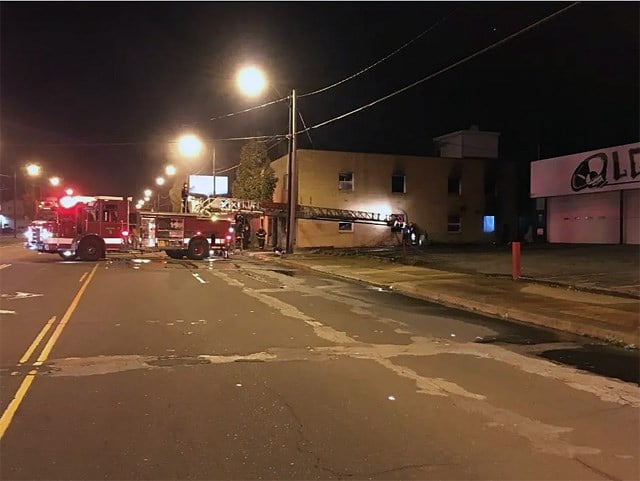 Youngstown Fire Crews Fight Two Fires At Once Wfmj Com