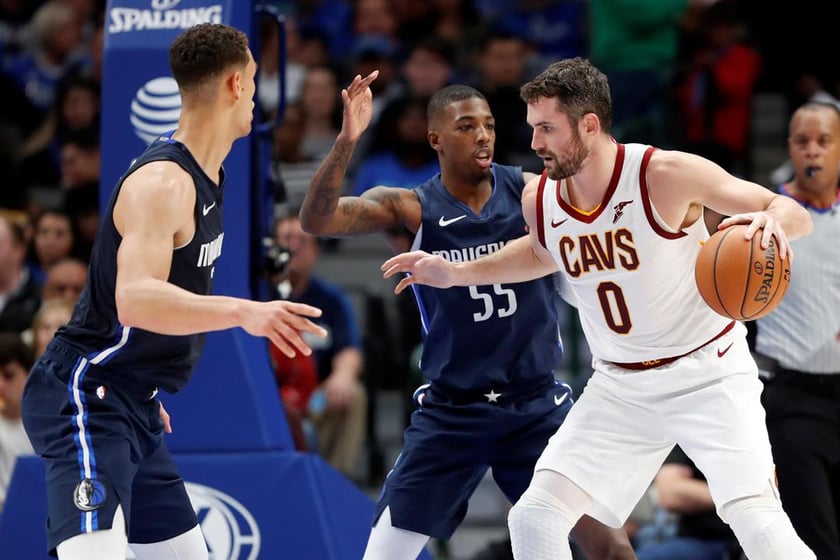 Cleveland Cavaliers forward Kevin Love (0) in the first half of an