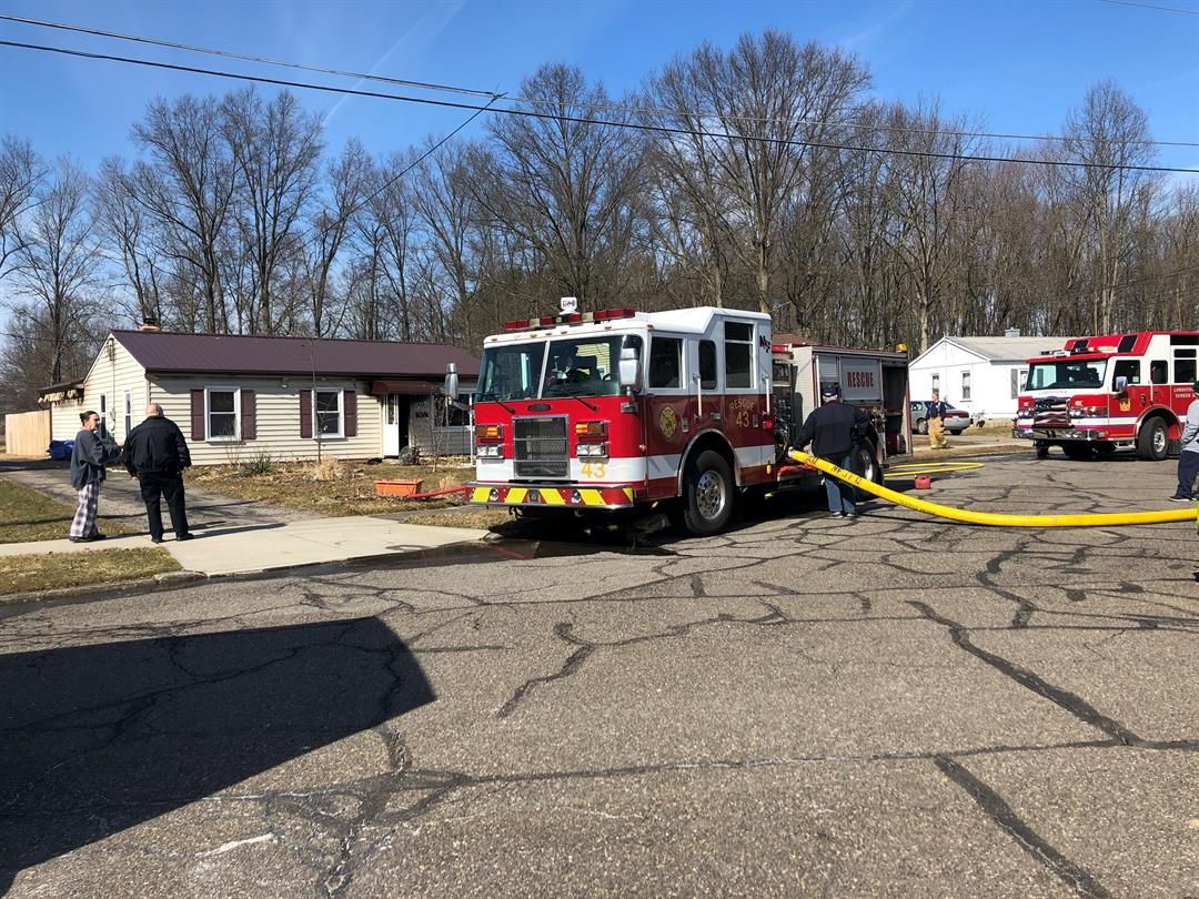 Fire at Newton Falls home covers area in smoke