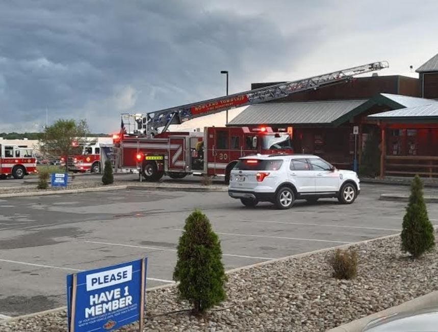 Fire crews respond to Howland Texas Roadhouse
