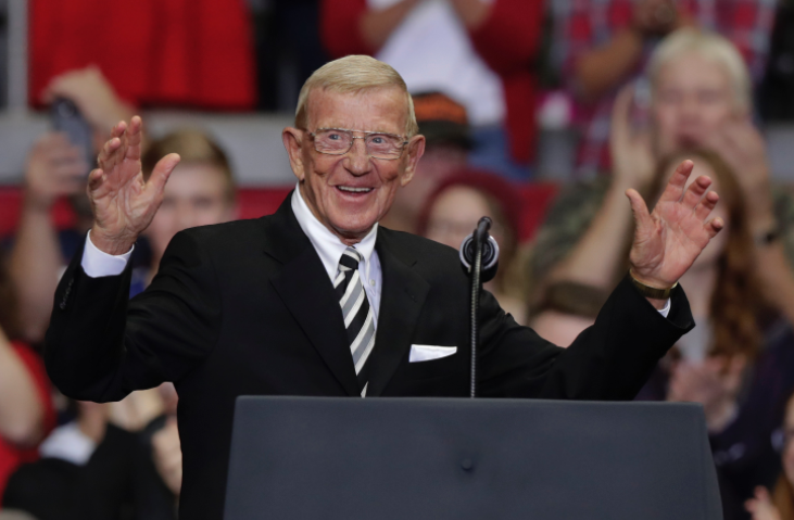 Report: East Liverpool native Lou Holtz enters hospice care