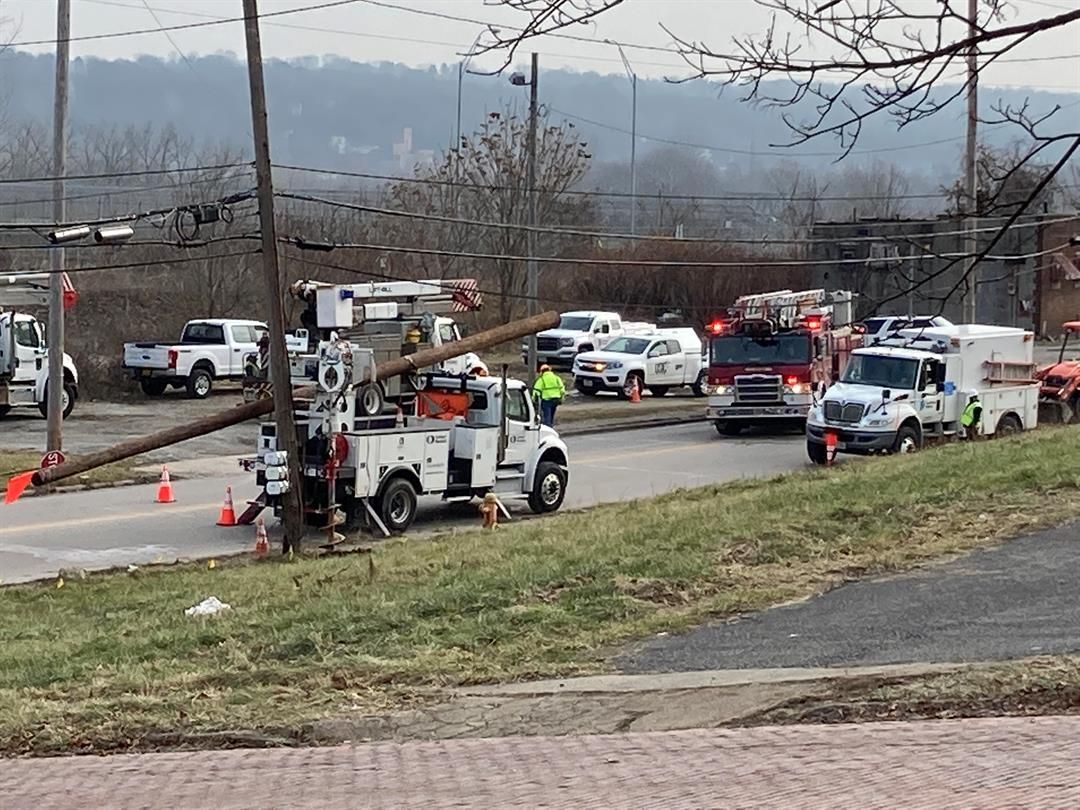 Poland Ave in Youngstown closed due to gas leak