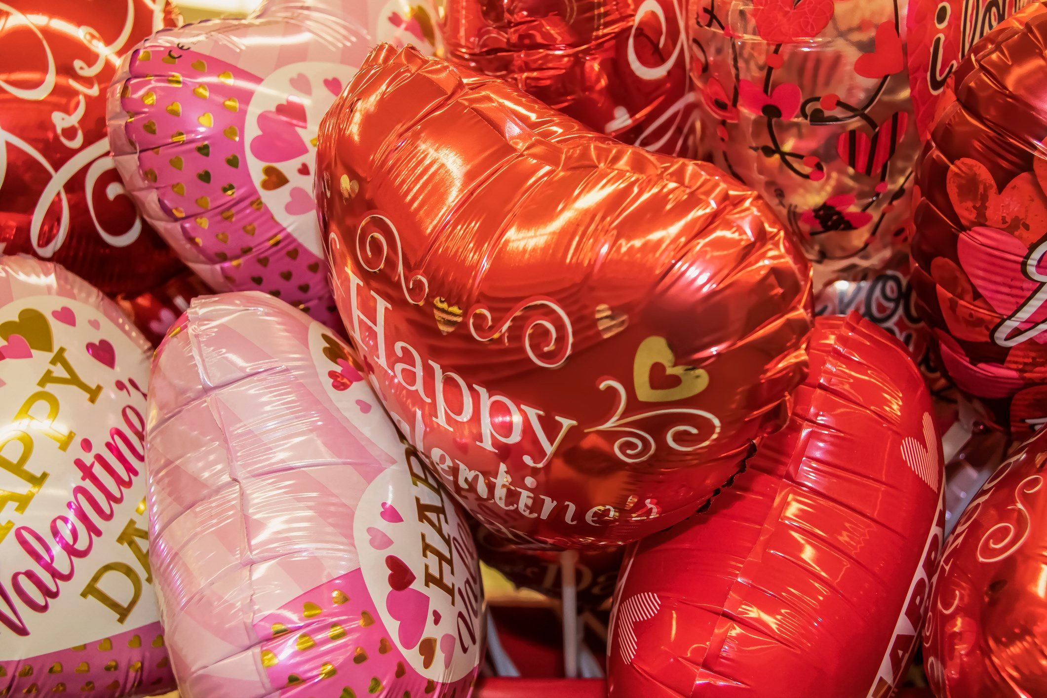 FirstEnergy warns of dangers of foil balloons this Valentine's Day