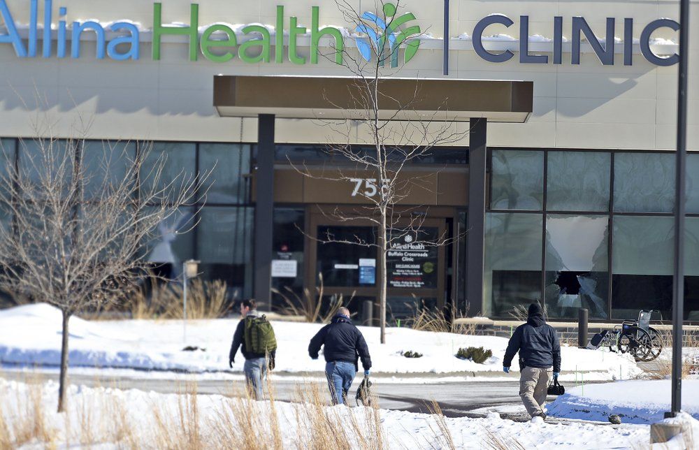 5 wounded in Minnesota clinic attack; man arrested