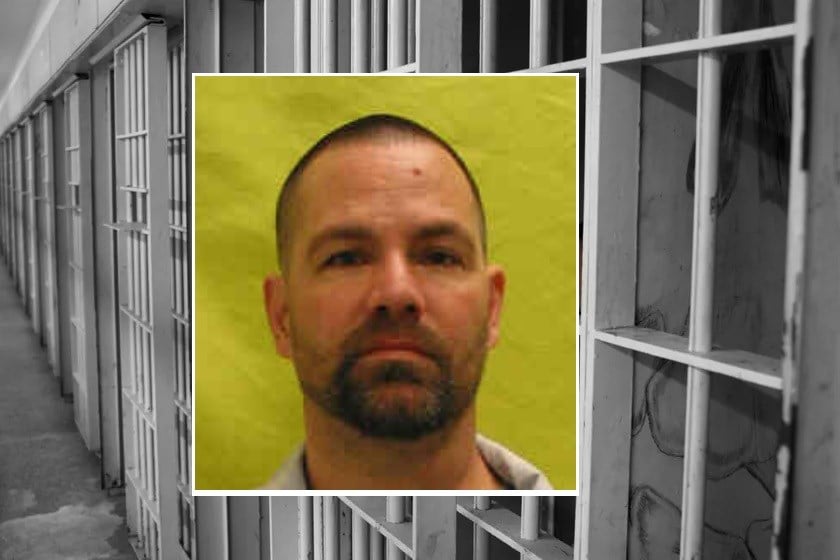 Trumbull prosecutor asks parole board to keep convicted rapist behind ...