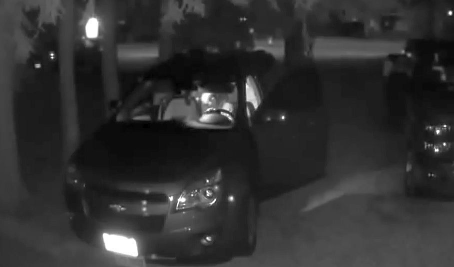 Newton Falls police say suspect entered 10 vehicles, stole truck