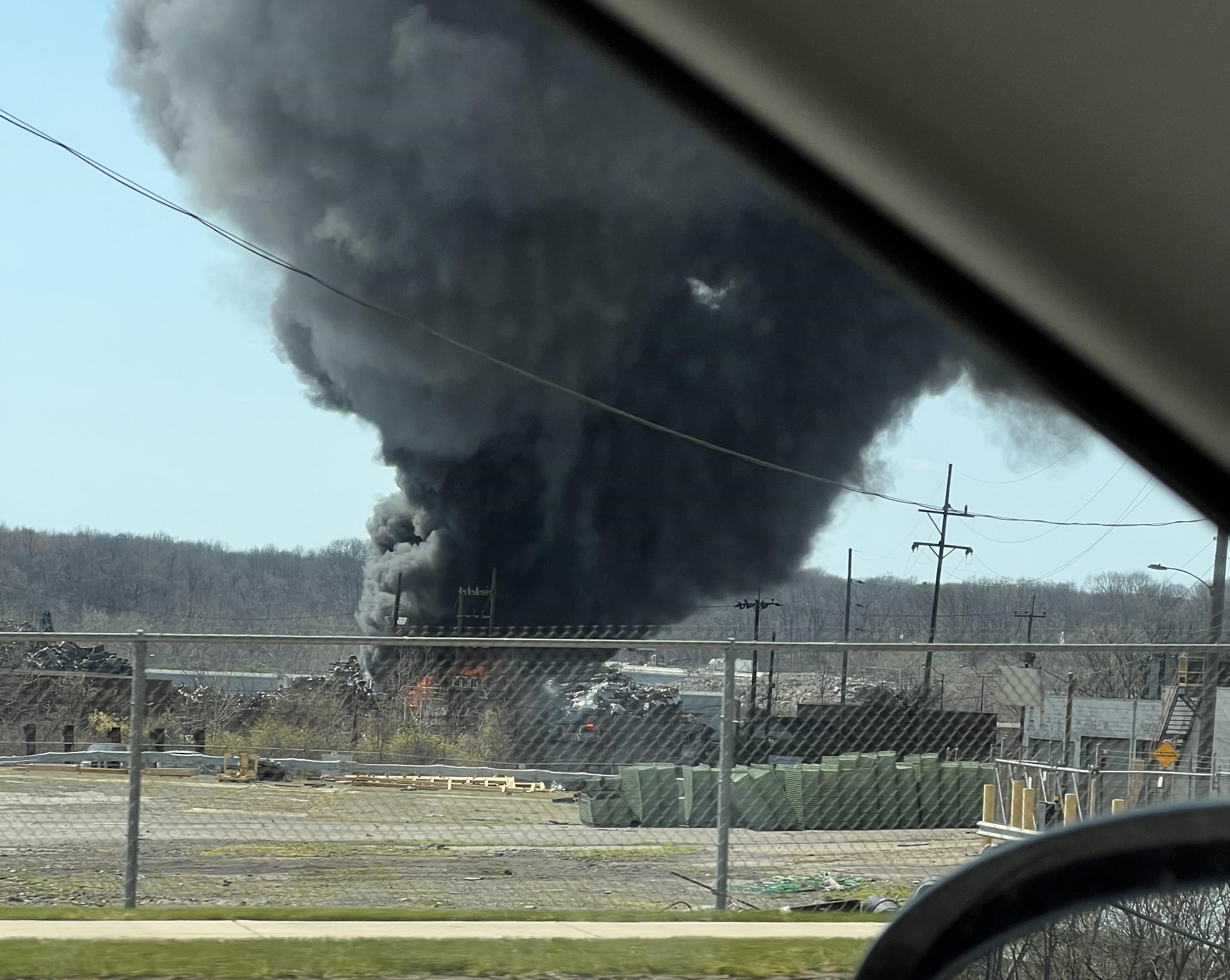 Crews respond to fire at Girard scrapyard