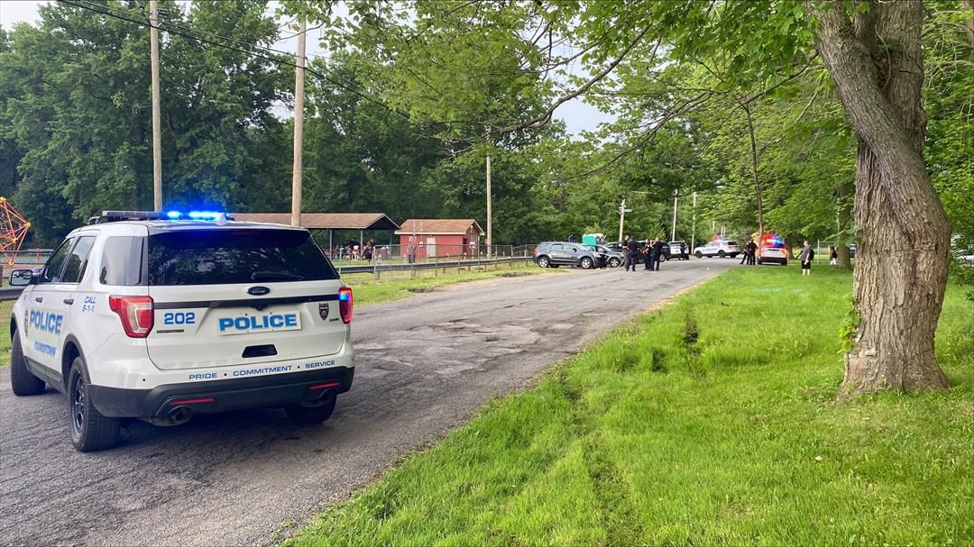 Police investigating shooting at park on Youngstown's east side