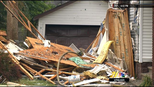 Natural gas suspected in Youngstown House explosion - WFMJ.com News ...