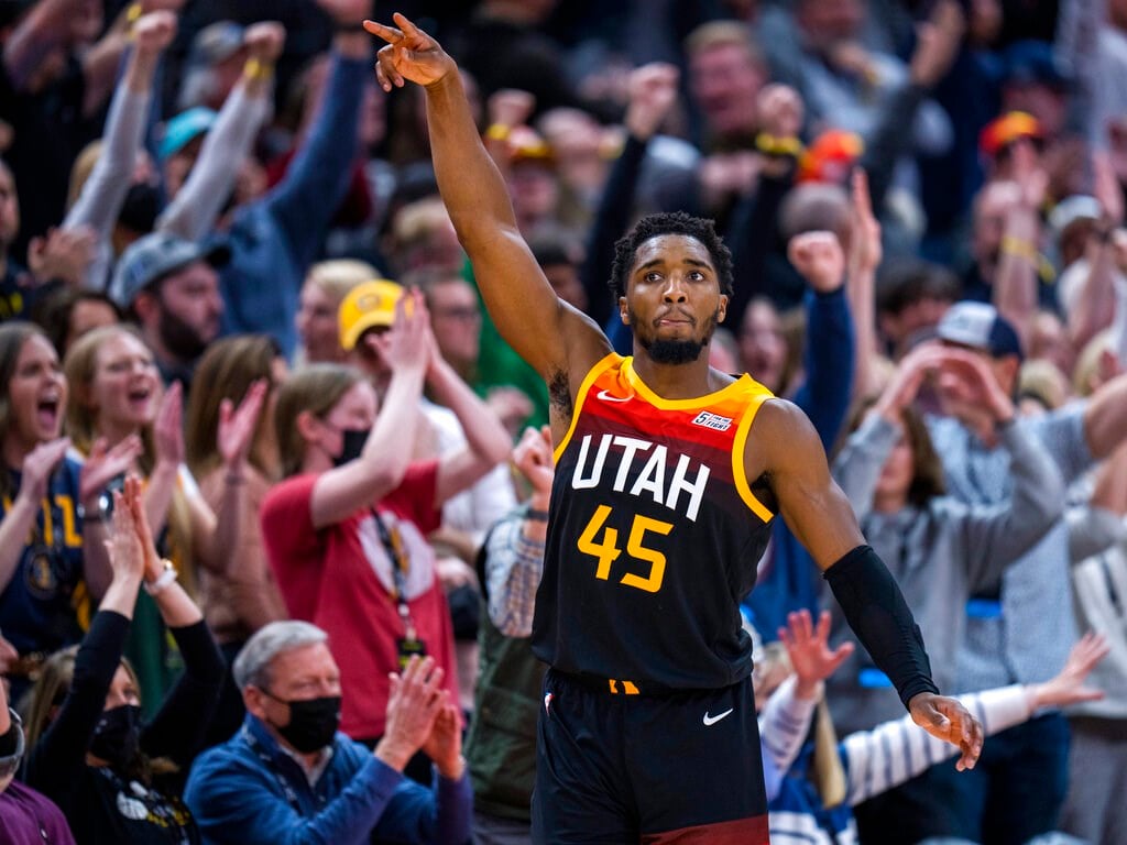 Report: Utah Jazz star Donovan Mitchell tests positive for