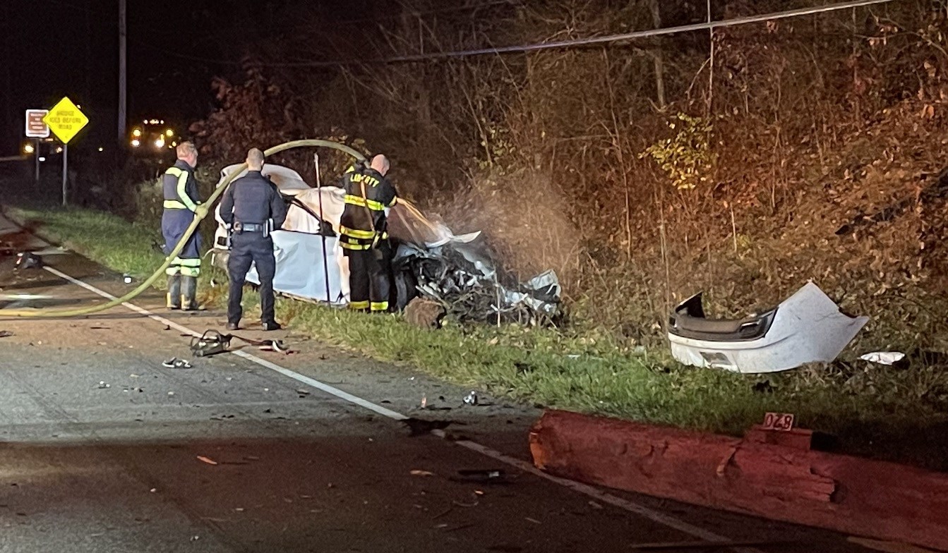 1 dead after multiple cars crash, catch fire in downtown Woodland