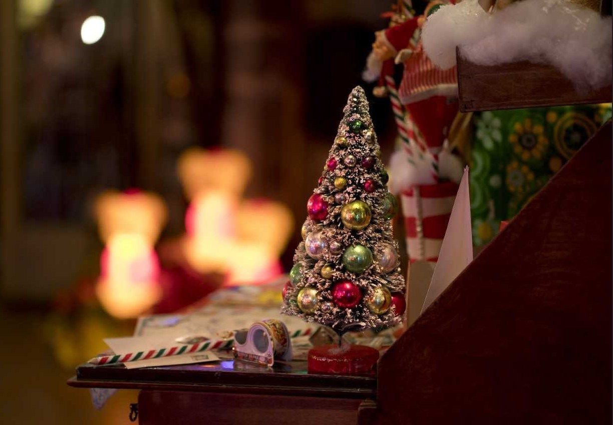 MVHS announces holiday hours for Memories of Christmas Past exhibit