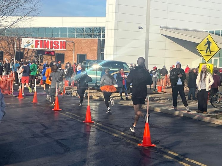Warren Turkey Trot is for Runners and Dogs