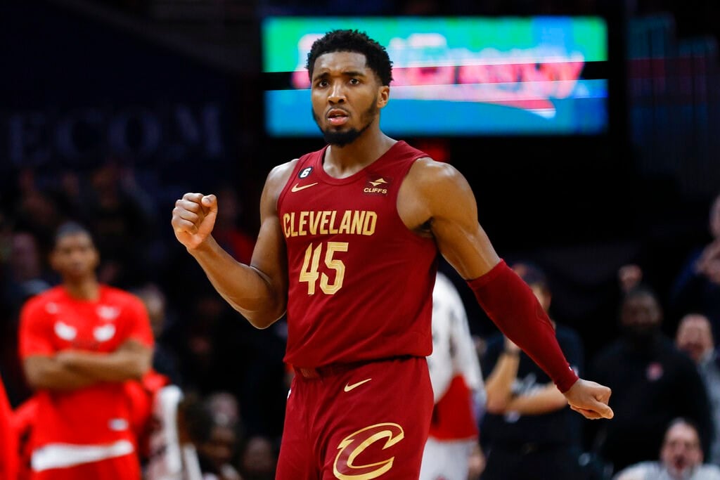 Cavs Mitchell selected as starter in NBA All Star game WFMJ