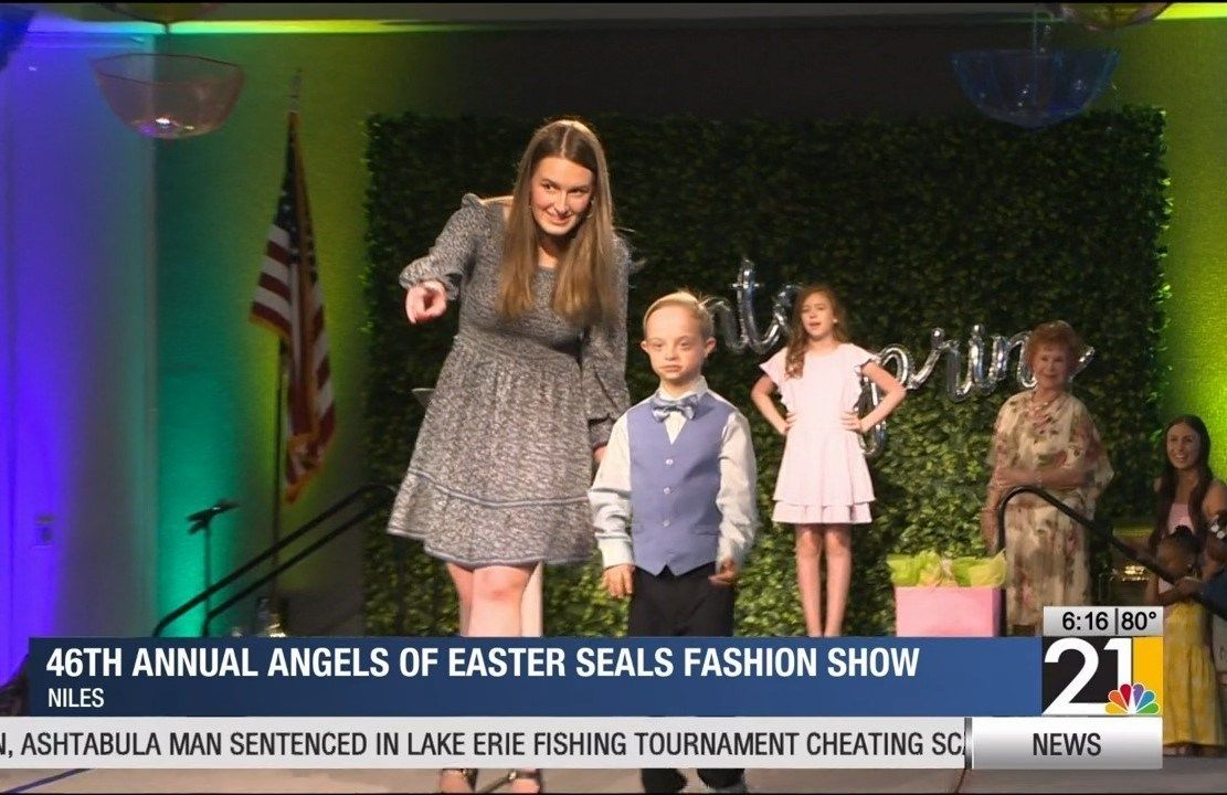 Easterseals hosts 46th annual fashion show fundraiser