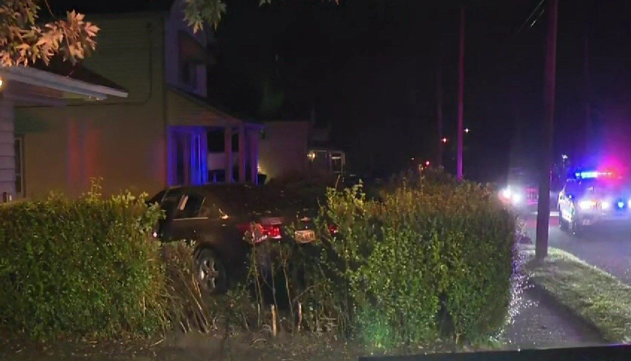 Car runs into home on Youngstown's Eastside