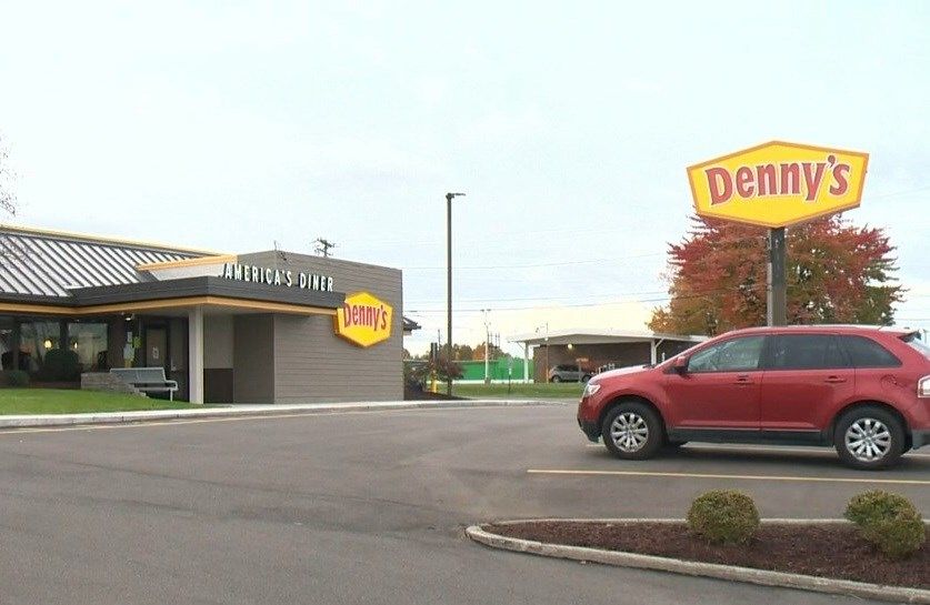 Austintown Denny's reopens Monday after nearly four years closure ...