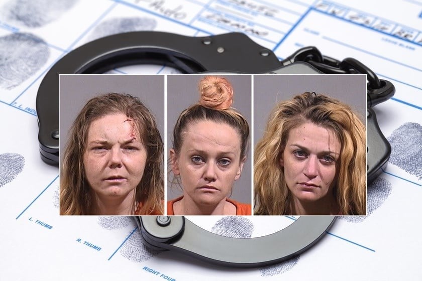 Tabitha Flight (L) Jennifer Parsons (C) Melissa Fletcher (R)