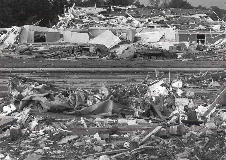 Captured in Niles behind the roller rink