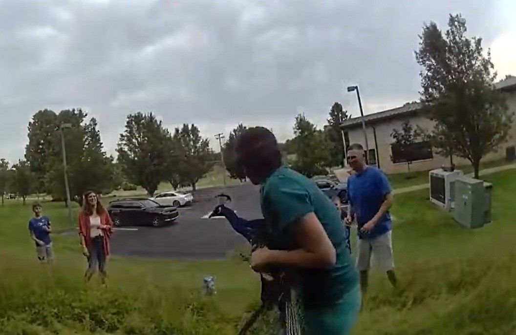 Fowl play in Lisbon: Video shows Trooper apprehending missing peacock