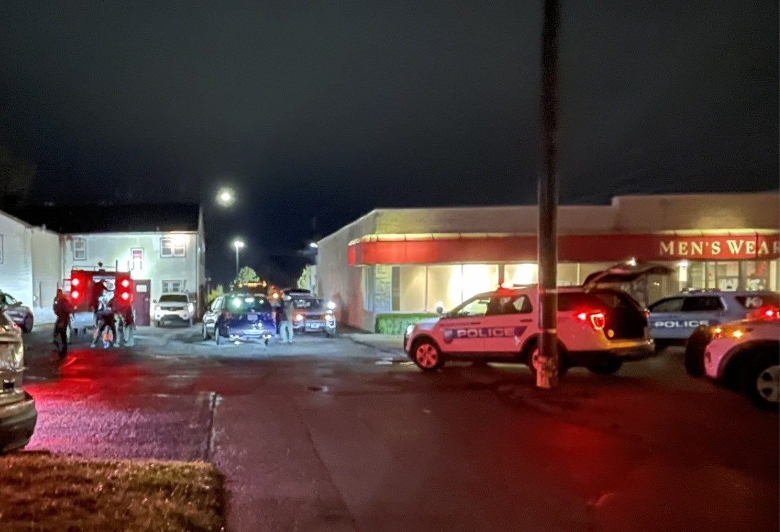 Police arrest three after standoff in the center of Boardman