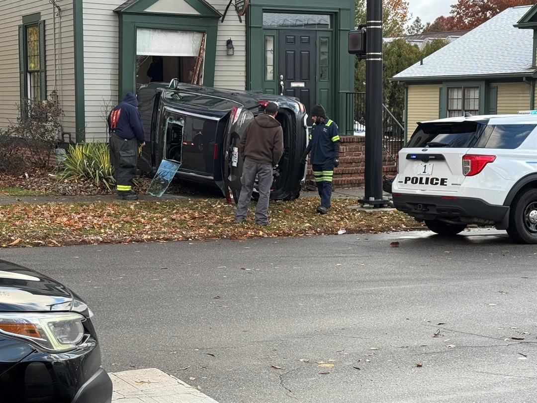 Car crashes into building in Poland
