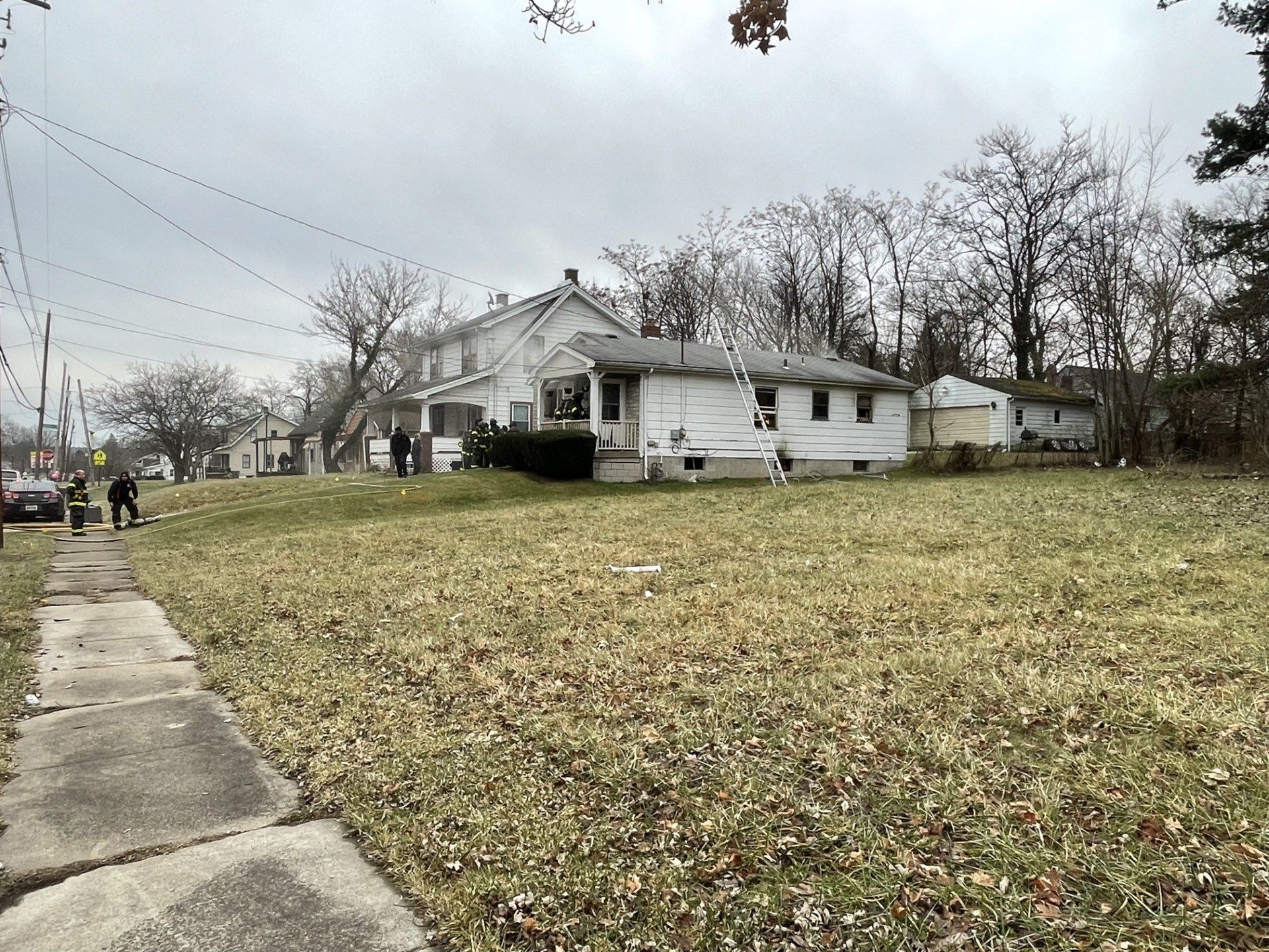 Basement fire in southside Youngstown home, no injuries