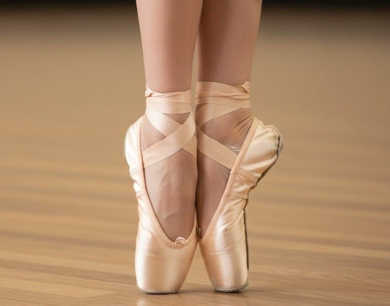 Dance celebration highlights First Fridays event in downtown Youngstown