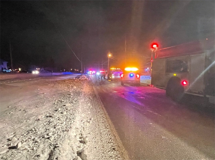 Tow truck driver hit, injured in 3-car crash on Southern Blvd